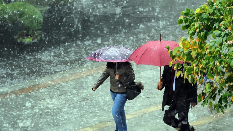 Meteoroloji Uzmanı Tarih Verdi! İstanbul’a Ağustos Sürprizi… Sıcağa Mola, Yağmura 'Merhaba' - Resim : 1