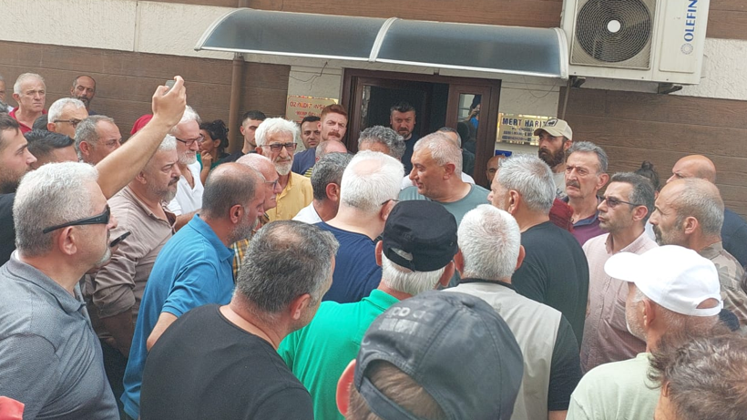 Fındıklı Belediye Başkanı Ercüment Çervatoğlu'na Yumruklu Saldırı - Resim : 3