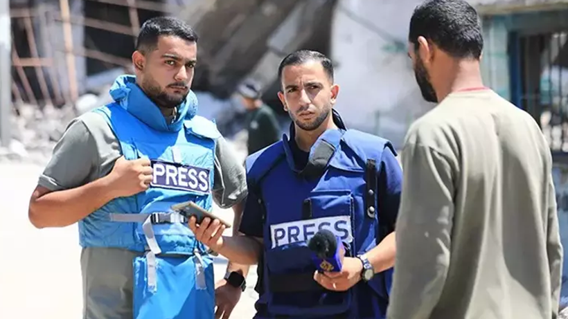 Gazze’deki Gerçeği Dünyaya Taşıyan Basın Çadırına Hava Saldırısı! 6 Gazeteci Öldürüldü - Resim : 1