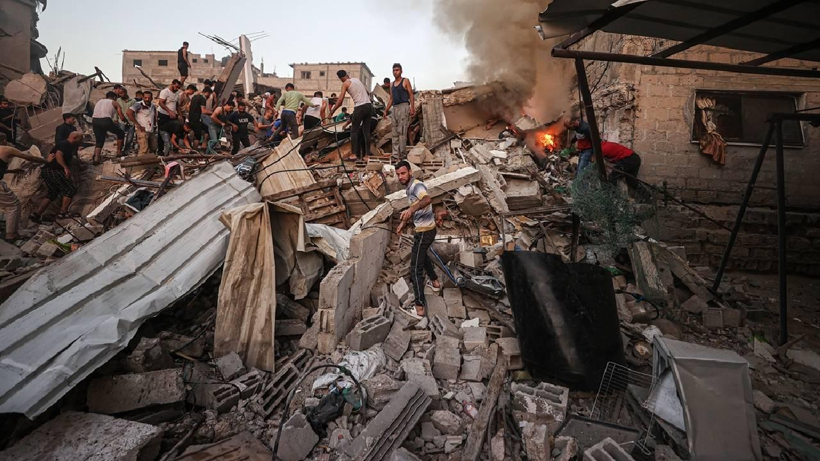 İsrail’den Gazze’ye Ölüm Çemberi! Bir Günde En Az 34 Filistinli Hayatını Kaybetti - Resim : 3