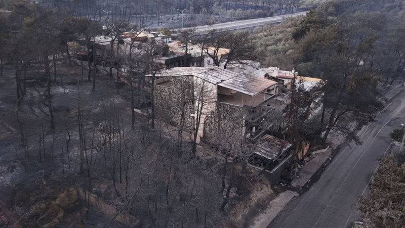 Biri Bitmeden Diğeri Başlıyor... İzmir'de Ormanlar Alevlere Teslim - Resim : 6