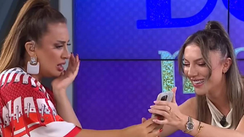 'Berk Oktay Fantezi Mesajları Attı' Dedi! Tuğçe Aral Canlı Yayında Mesajları İfşa Etti! "Midem Bulandı" - Resim : 2