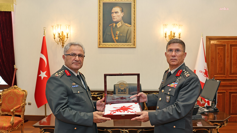 Kara Kuvvetleri’nde Yeni Dönem! 1. Ordu’nun Başına Korgeneral Bahtiyar Ersay Geldi - Resim : 1