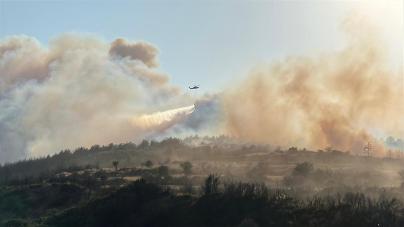 AKOM Saat Verdi Valilik, Meteoroloji Peş Peşe Uyardı! İstanbul’da Fırtına Alarmı… Ünlü Parka Girişler Kapatıldı - Resim : 1