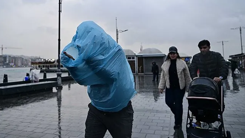 AKOM Saat Verdi Valilik, Meteoroloji Peş Peşe Uyardı! İstanbul’da Fırtına Alarmı… Ünlü Parka Girişler Kapatıldı - Resim : 4