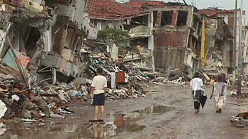 17 Ağustos Marmara Depreminin Sesi İlk Kez Duyuldu! Tam 26 Yıl Sonra Acısı Bu Kez Kulaklarımızda - Resim : 2