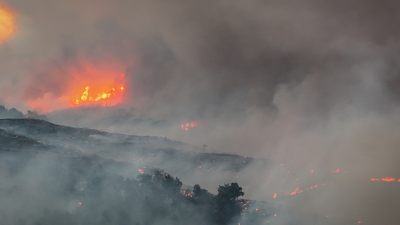 Çanakkale’nin Nefesi Kesildi! Kahreden Değişim… Bir Köşede Devam Eden Alevler Bir Köşede Küle Dönen Bahçeler - Resim : 2