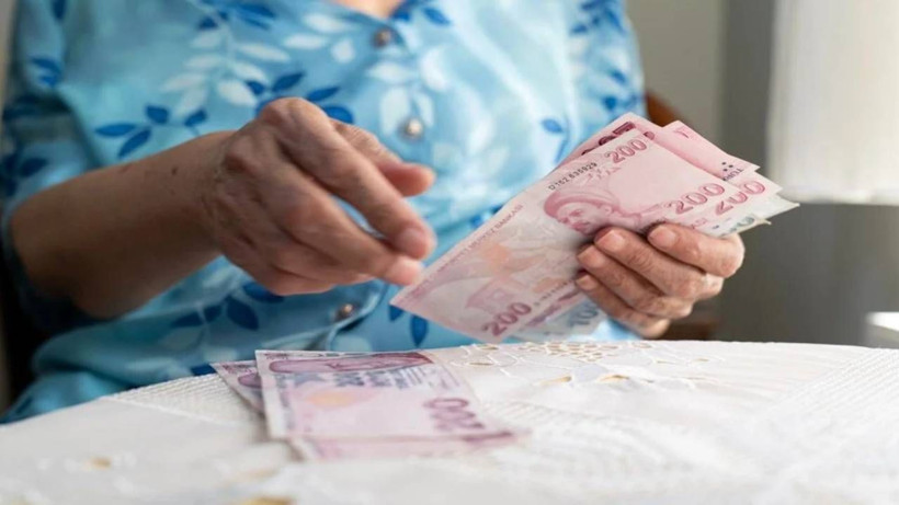 SSK ve Bağ-Kur’luya Kazanç Fırsatı! Emekliye 3 Maaş Formülü Hesapları Doldurup Taşıracak: 47 Bin TL Ödenecek! - Resim: 2