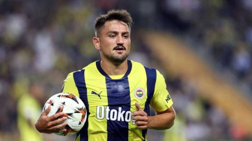 Fenerbahçe Deprem Üstüne Deprem! Göztepe Maçı Sonrası Jose Mourinho 4 Yıldıza Kapıyı Gösterdi: İşte Takımdan Ayrılacak Olan İsimler… - Resim: 5