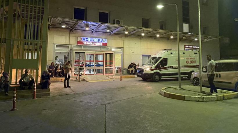 Erkek Şiddeti Her Yerde... Ayrıldığı Eşini Hastanede Silahla Vurdu - Resim : 1