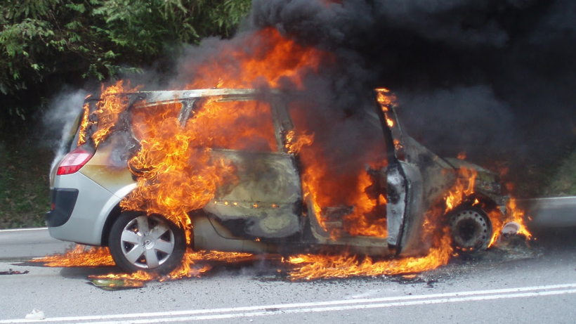Neredeyse Her Arabada Bulunuyor: Yaz Sıcaklarında Patlama Riski Taşıyor! Hemen Kontrol Edin - Resim : 1