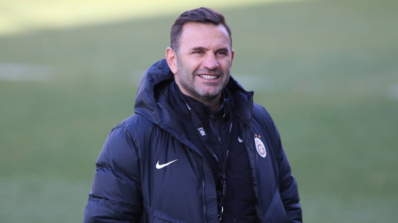 Galatasaray Turnayı Gözünden Vurdu! Dursun Özbek 2003'lü Yıldız Orta Sahaya İmzayı Attırdı: Okan Buruk'un Prensi Olacak - Resim: 1