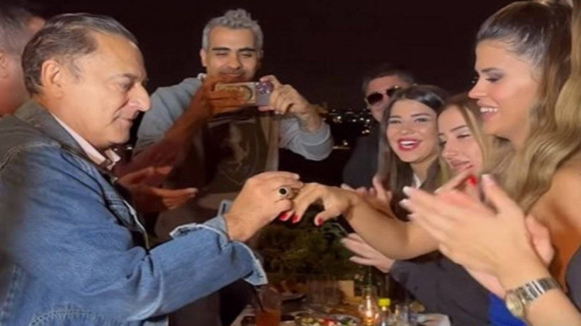 Mehmet Ali Erbil 40 Yaş Küçük Sevgilisiyle Evleniyor! Nikah Tarihi Ortaya Çıktı! İşte İmzalanan Evlilik Sözleşmesinin Detayları… - Resim: 2