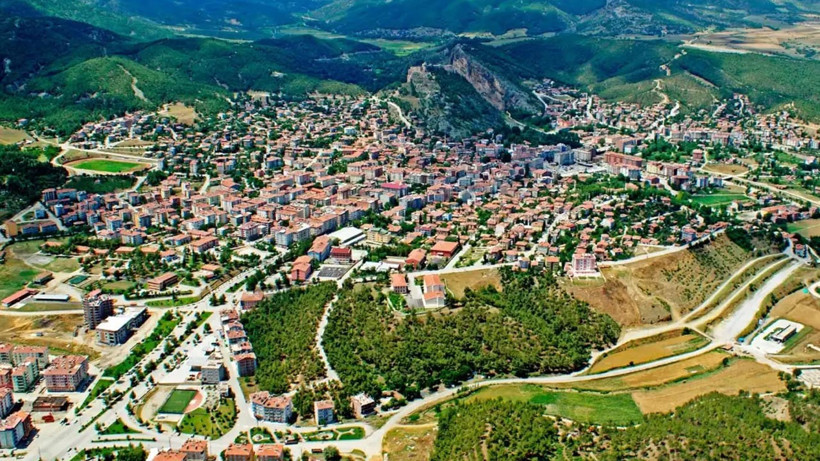 Karadeniz'in Kalbine Hançer! 51 Bin Ağaç Kesilecek, Su Kaynakları ve Köyler Tehdit Altında - Resim : 2