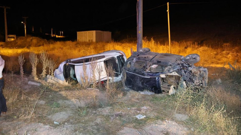 Alkollü Sürücü Dehşet Saçtı, Araçlar Takla Attı! Ağır Yaralılar Var - Resim : 1