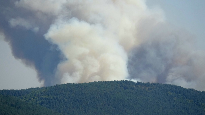 Üç İlde Birden Kızıl Alarm! Alevler Sönmüyor… 3 Gündür Süren Yangına Müdahale Devam Ediyor - Resim : 1