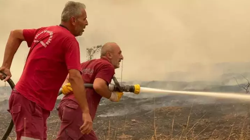 Ateş Çemberi Büyüyor! Yangın Karabük’ten Kastamonu’ya Sıçradı, Köyler Bir Bir Tahliye Ediliyor - Resim : 2