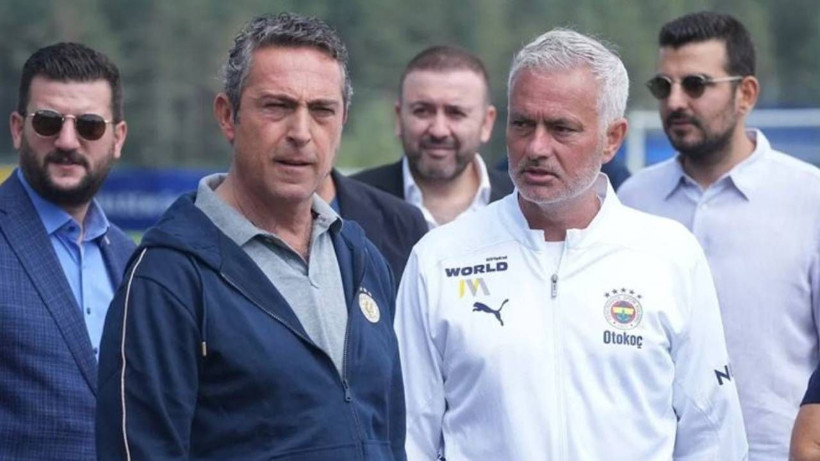 Jose Mourinho Paraya Doymuyor! Fenerbahçe’den Gider Gitmez Yeni Takımıyla Anlaştı: Alacağı Rakamsa Dudak Uçuklattı - Resim: 1