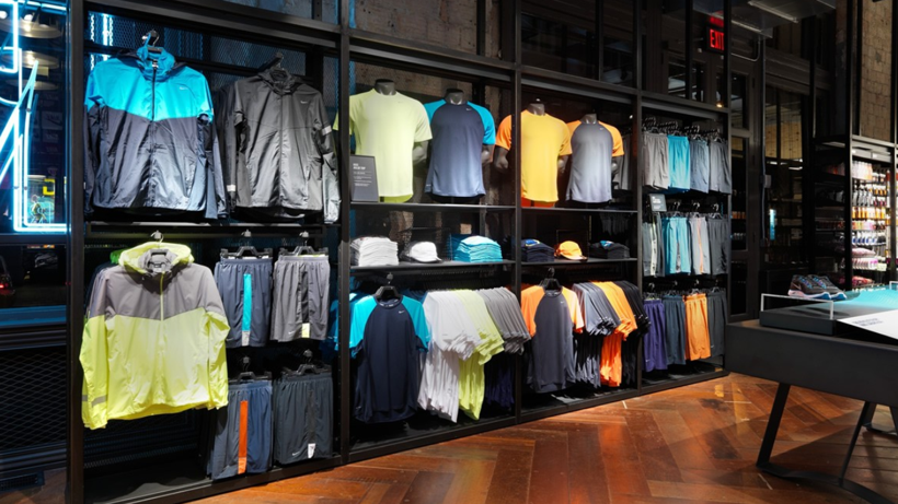 Dünyaca Ünlü Spor Giyim Devinin Hisseleri Çakıldı: Yatırımcısı Neye Uğradığını Şaşırdı - Resim : 1