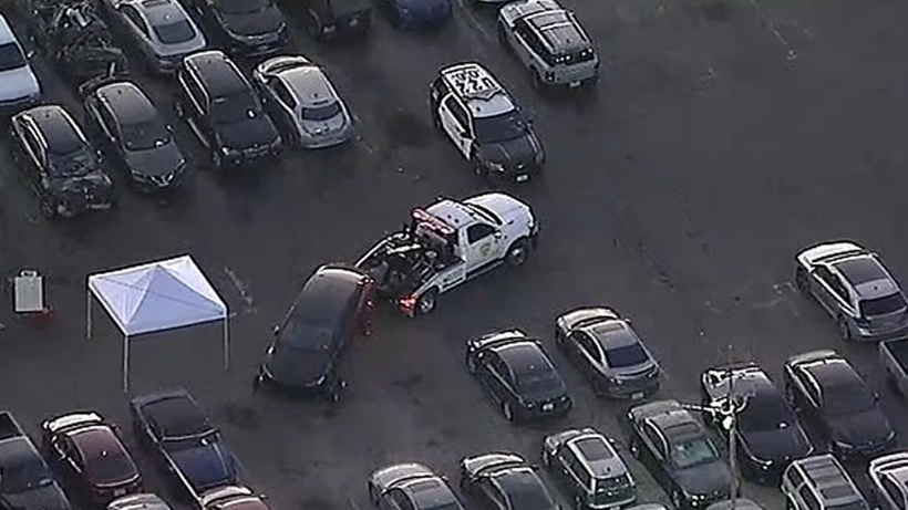 Dünyaca Ünlü Şarkıcının Aracından Ceset Çıktı! Hollywood’u Sarsan Olay, Herkes Bunu Konuşuyor - Resim : 3