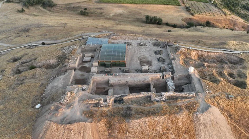 Van’ın DNA Sırrı Çözüldü! 38 Yıllık Kazıda Bir İlk - Resim : 1