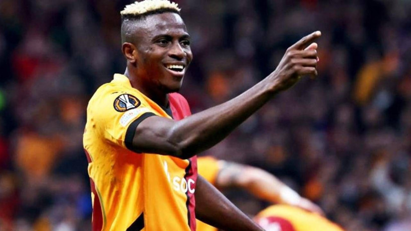 Victor Osimhen'den Beklenen Haber Geldi! Eintracht Frankfurt Maçında Forma Giyecek Mi? Canlı Yayında Açıkladı - Resim: 4