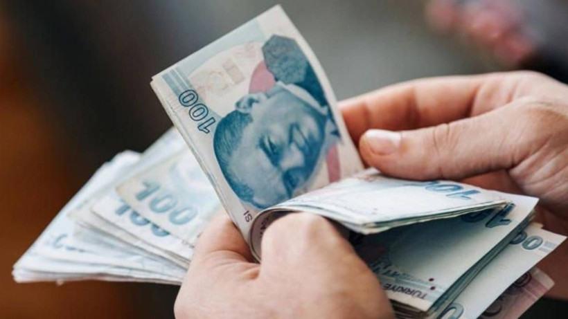 Kademeli Emeklilik Yasası Meclis’te! Kadın Erken Yaş ve Prim Tablosu Açıklandı - Resim: 1