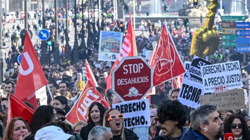 İspanya'da Airbnb’ye Şok! 53 Bin Turistik Ev Halka Açılıyor - Resim : 1