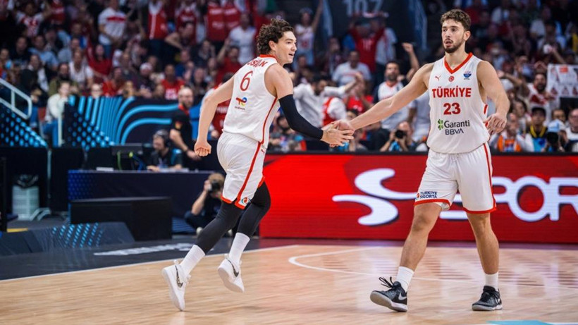 12 Dev Adam'ın Final Maçından İzlenme Rekoru! - Resim : 1