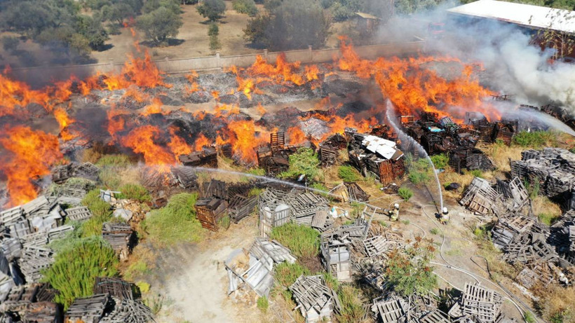 Azot Tankı Patladı, Ortalık Cehenneme Döndü! Alevler Meyve Ağaçlarına Sıçradı - Resim : 1