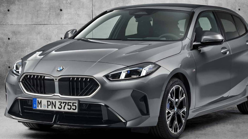 Dünyanın En Çirkin Arabası! Görenler Yolunu Değiştiriyor, 100 Üzerinden 7 Puan Aldı: İşte Satışı Dahi Olmayan O Model… - Resim: 7