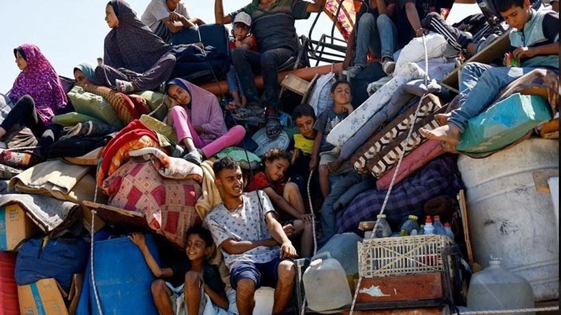 Hem Hava Hem Kara! İsrail Gazze’yi Örümcek Gibi Dört Bir Yandan Sardı… İlk 24 Saatte Yüzlerce Ölü, 1 Ay Sürebilir - Resim : 4