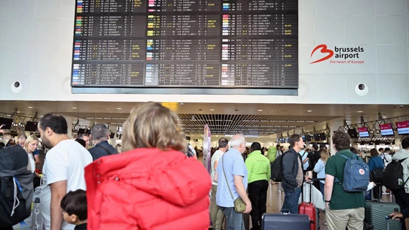 Avrupa'da Korkunç Siber Saldırı! Birçok Ülkede Uçuşlar Durdu - Resim : 1