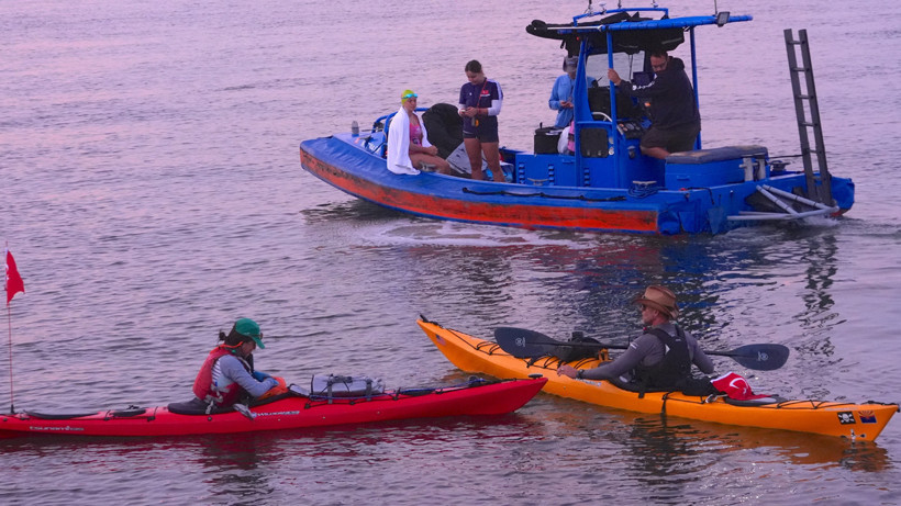 Türk Yüzücülerden '20 Bridges of Manhattan' Parkurunda Zafer! Ece Demir Tarihe Geçti - Resim : 1