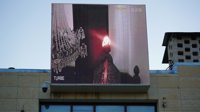 Yılda Sadece 2 Kez Oluyor... Herkes Görmek İçin O Şehre Akın Etti, Dev Ekranlar Kuruldu - Resim : 2