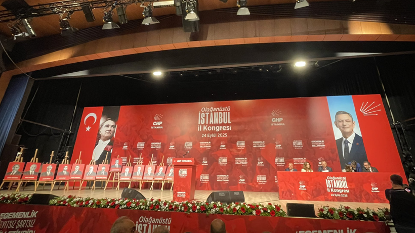 CHP İstanbul Kongresi'nde Oy Verme İşlemi Sona Erdi! Özgür Çelik Yeniden Başkan - Resim : 1