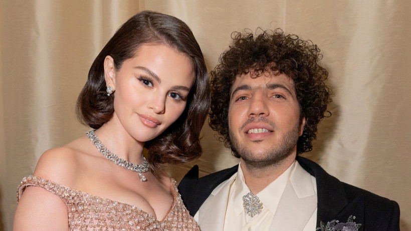 Kimse Ne Olduğunu Anlamadı! Taylor Swift'ten Selena Gomez'in Düğününe Olaylı Giriş - Resim : 1