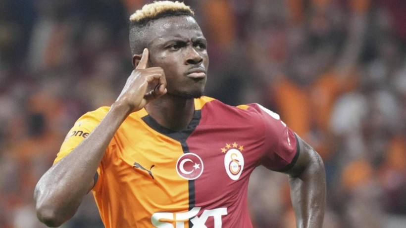 Ve Victor Osimhen Resmen İmzayı Attı! Taraftarı Şaşkına Çeviren Anlaşma - Resim: 1