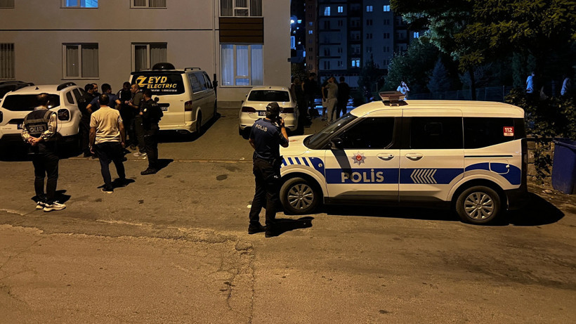 Kayseri'de Kan Donduran Olay: 12 Yaşındaki Çocuk, Üvey Babasını Öldürdü - Resim : 1