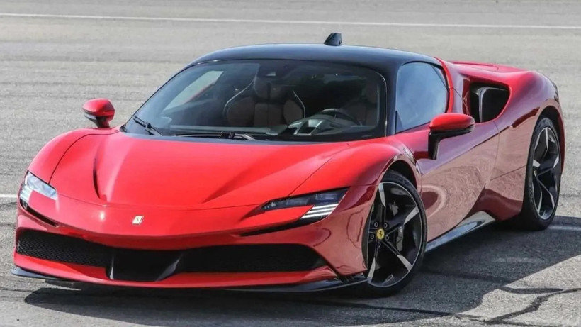 Hazine ve Maliye Bakanlığı O Ferrarilerin Peşinde! Hepsi Mercek Altına Alındı - Resim : 2