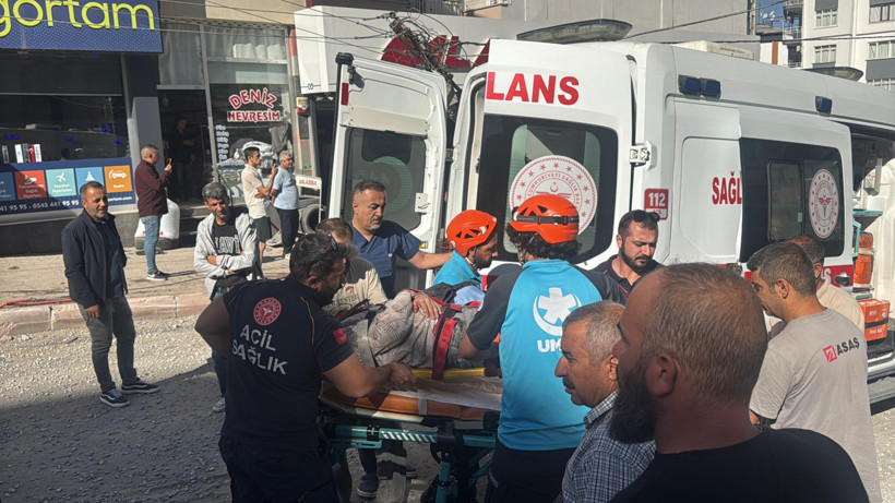 Malatya’da Facia! Freni Boşalan Kamyon 15 Aracı Biçti… 5 Kişi Hastanelik Oldu - Resim : 4