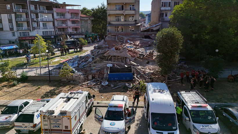 AFAD'dan Dikkat Çeken 'Sındırgı Depremi' Raporu: 'Hasarın Nedeni Öncekilerle Aynı' - Resim : 2
