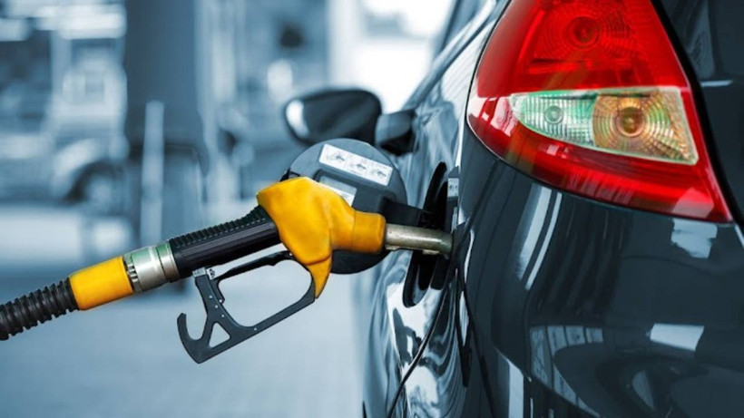 Araç Sahipleri Dikkat! Tabelalar Değişti, Akaryakıta Zam Geldi: 3 Ekim 2025 Motorin, Benzin ve Otogaz Fiyatları - Resim : 2