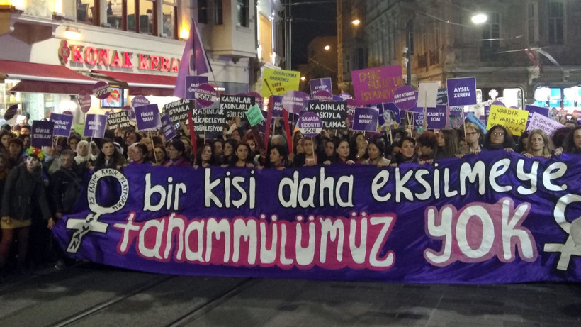 Ev İçi Acil Yardım Hattı Korkunç Tabloyu Gösterdi: 1 Ayda 396 Çağrı Geldi, Yüzde 90'ı Kadın - Resim : 2