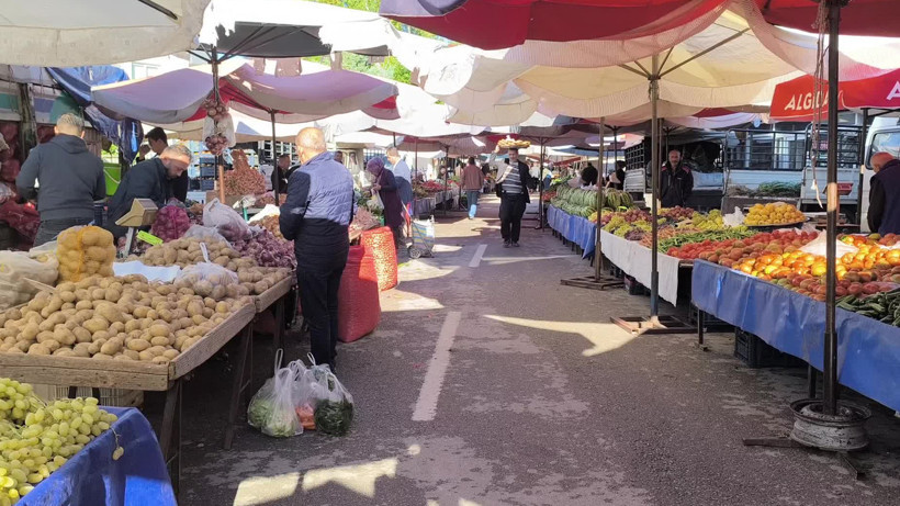 Emekliler Hayat Pahalılığına İsyan Etti: '16-17 Bin Lirayla Nasıl Yaşayalım, Ölsem Daha İyi' - Resim : 2