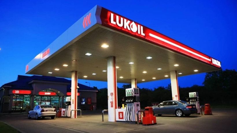 Türkiye'de 600 Şubesi Bulunuyordu... Ünlü Petrol Devi Satışa Çıkıyor - Resim : 1