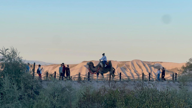 Peribacaları Sonbahar Renklerine Büründü: Kapadokya’da Kartpostallık Manzaralar - Resim : 3