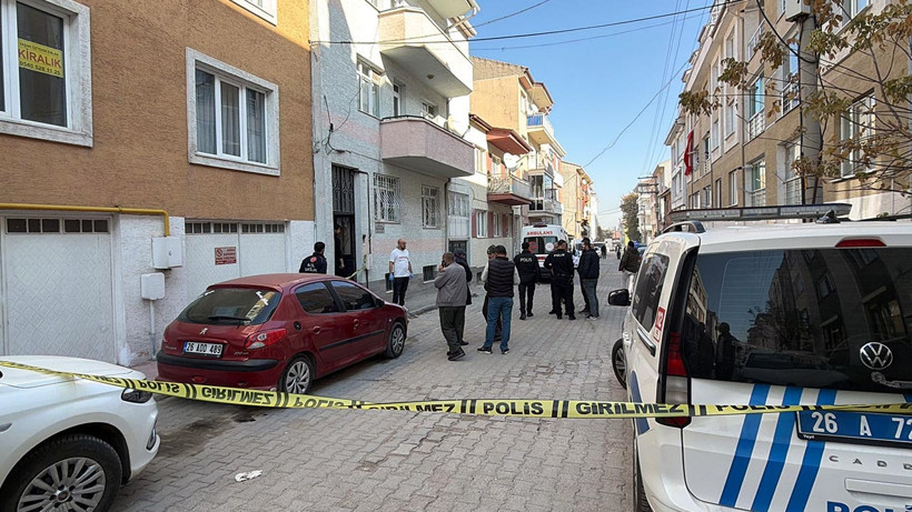 Eskişehir’de Vahşet! 2 Engelli Çocuk Annesi Kadın, Boğazı Kesilmiş Halde Bulundu - Resim : 2