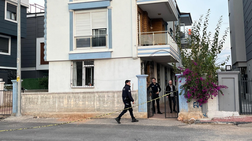 Antalya'da Vahşet! Polis Memuru, Eşini ve 2 Çocuğunu Öldürdü - Resim : 1