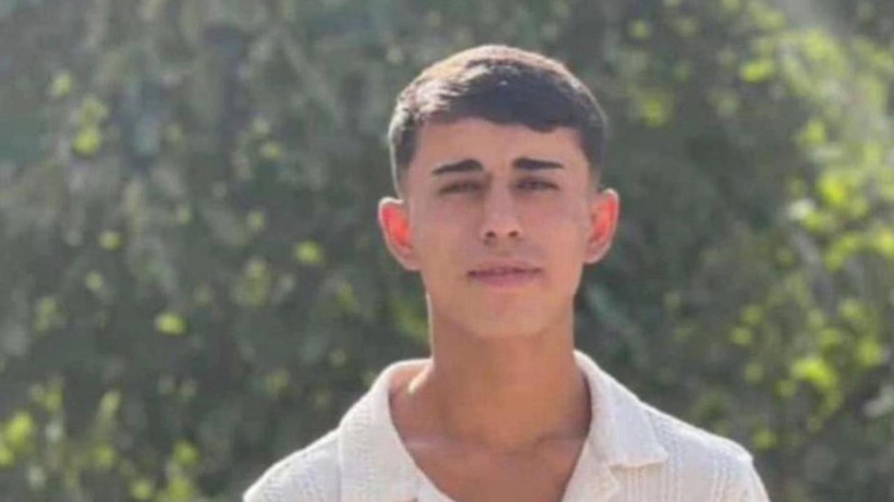 Yine Halı Saha Yine Kalp Krizi! 17 Yaşındaki Ahmet Hayatını Kaybetti - Resim : 1